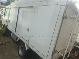 Nissan Atlas Cover Body 2018