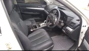 Subaru Outback 2021 White