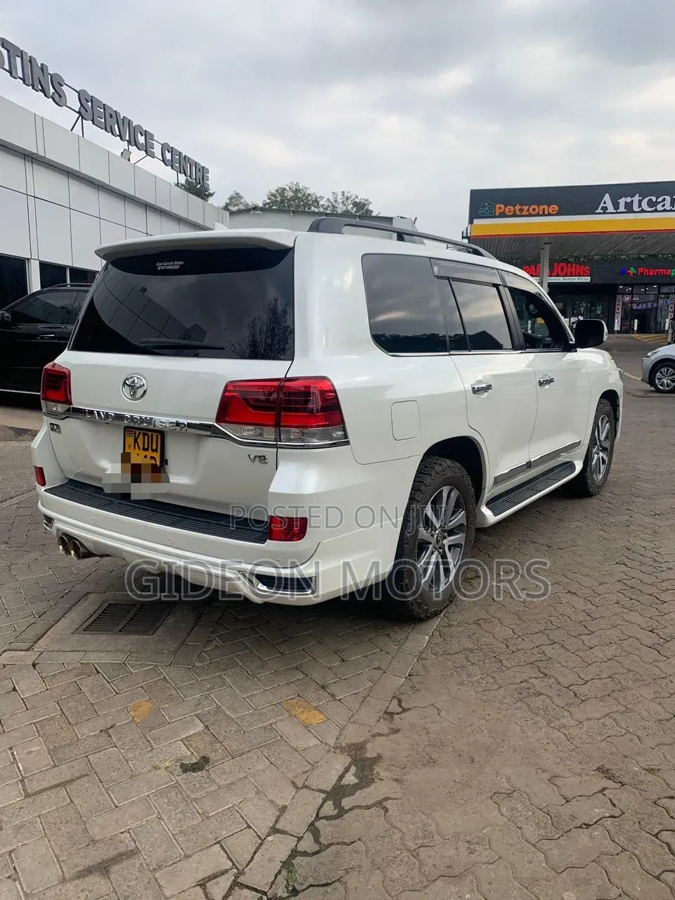 Toyota Land Cruiser 2018 White