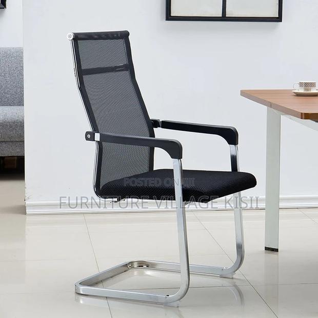 Office Chair ;Black Mesh Boardroom Chair