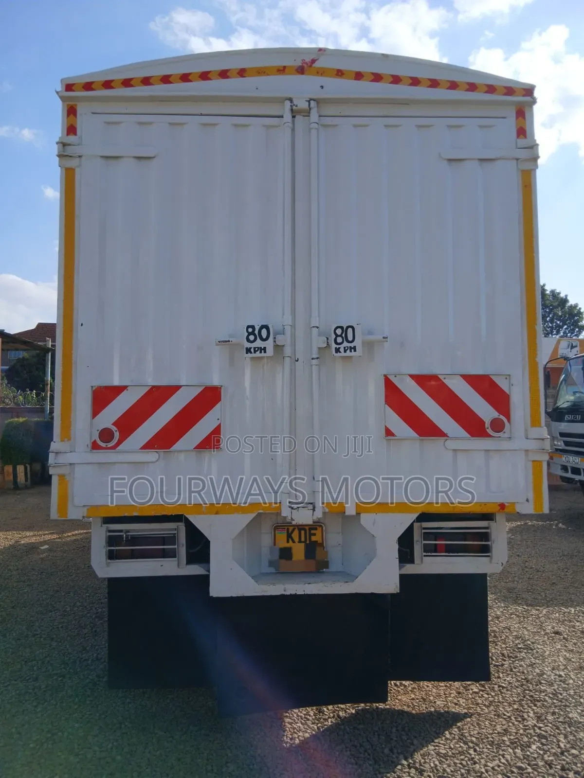 Isuzu FRR 2021