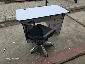 Mesh Back Office Chair/Modern OFFICE DESK