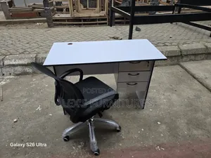 Mesh Back Office Chair/Modern OFFICE DESK