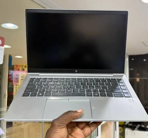 New Laptop HP EliteBook 845 G7 8GB AMD Ryzen 5 SSD 256GB