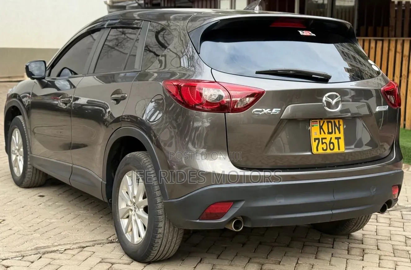 Mazda CX-5 2015 Gray
