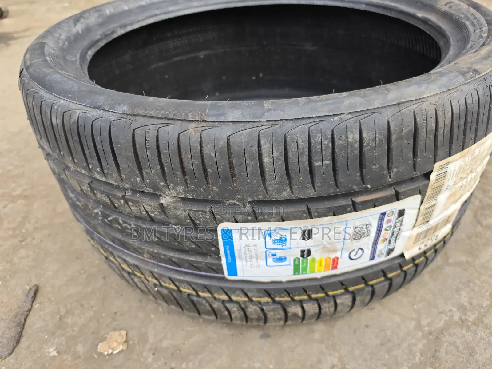 315 /30 R22 Continental Tires (U. S. A)