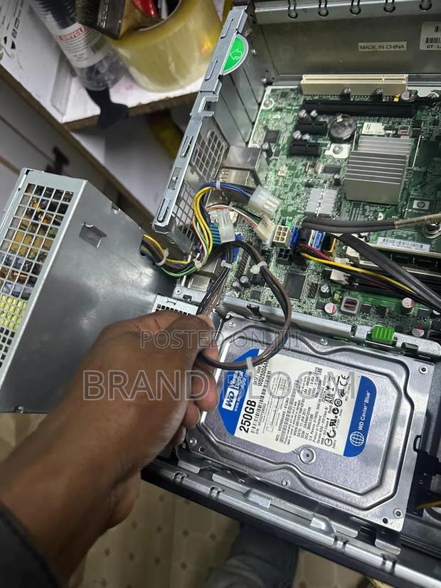 Desktop Computer Lenovo 4GB Intel Core i3 HDD 500GB - thumbnail 4