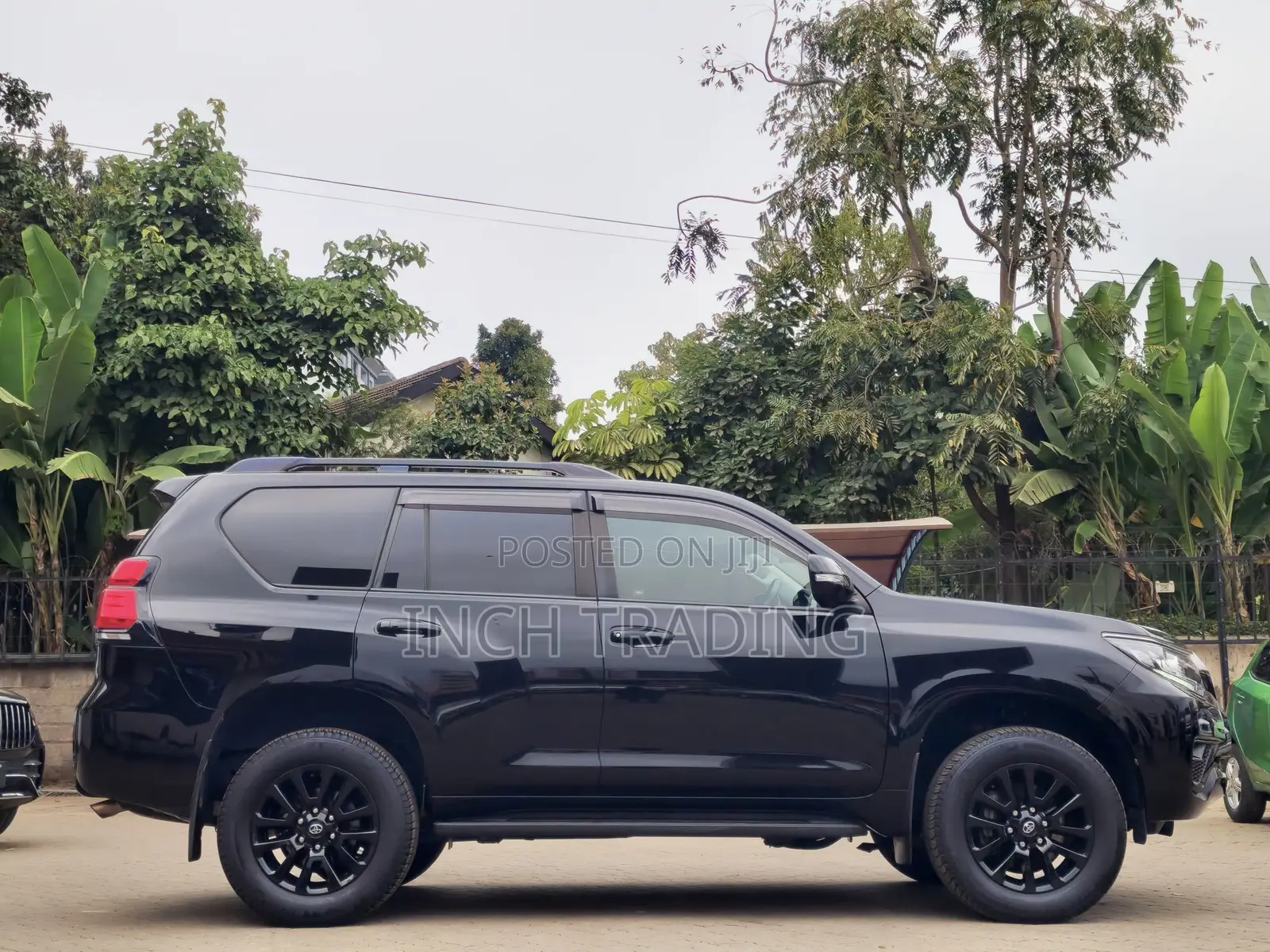Toyota Land Cruiser Prado 2.8 2021 Black