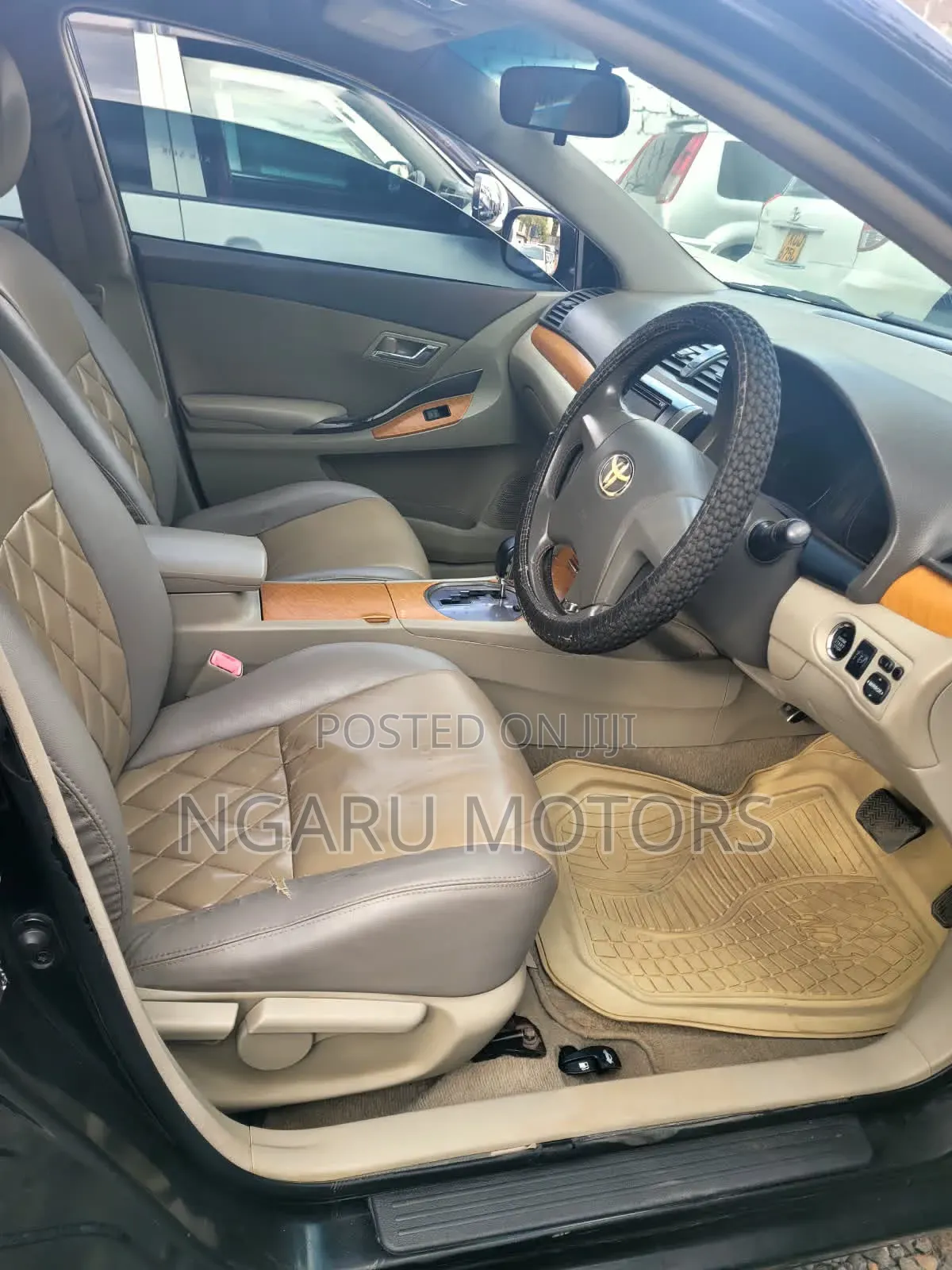 Toyota Premio 2010 Black