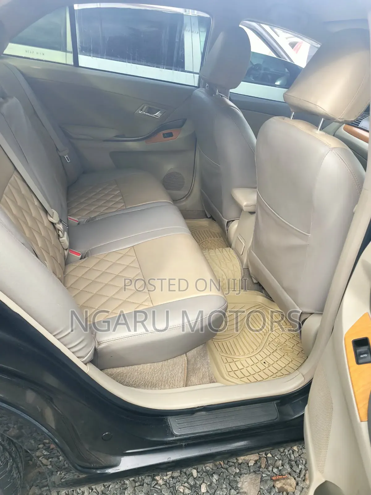 Toyota Premio 2010 Black