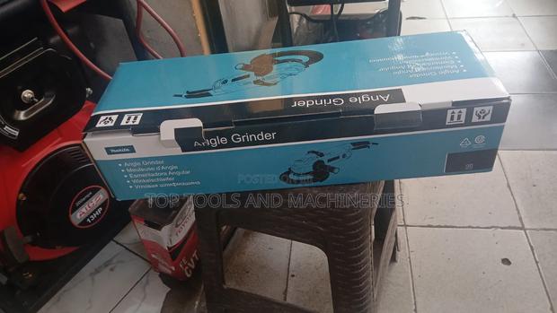 Makita Angle Grinder - main view