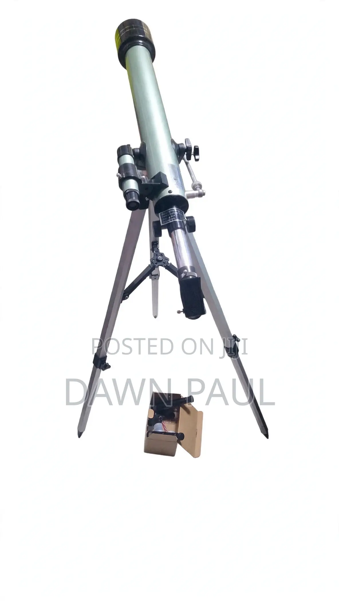 F70060 Astronomical Telescope 60/700mm 525X Zoom With Tripod -