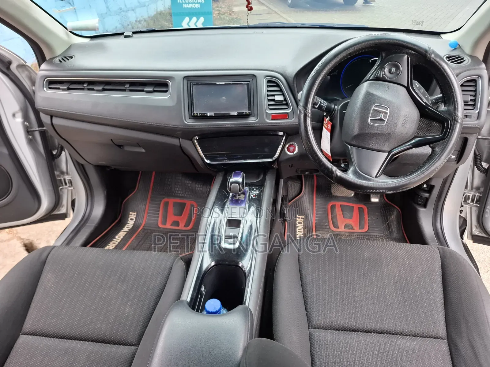 Honda Vezel 1.5 Hybrid 2WD 2016 Silver