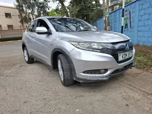 Honda Vezel 1.5 Hybrid 2WD 2016 Silver