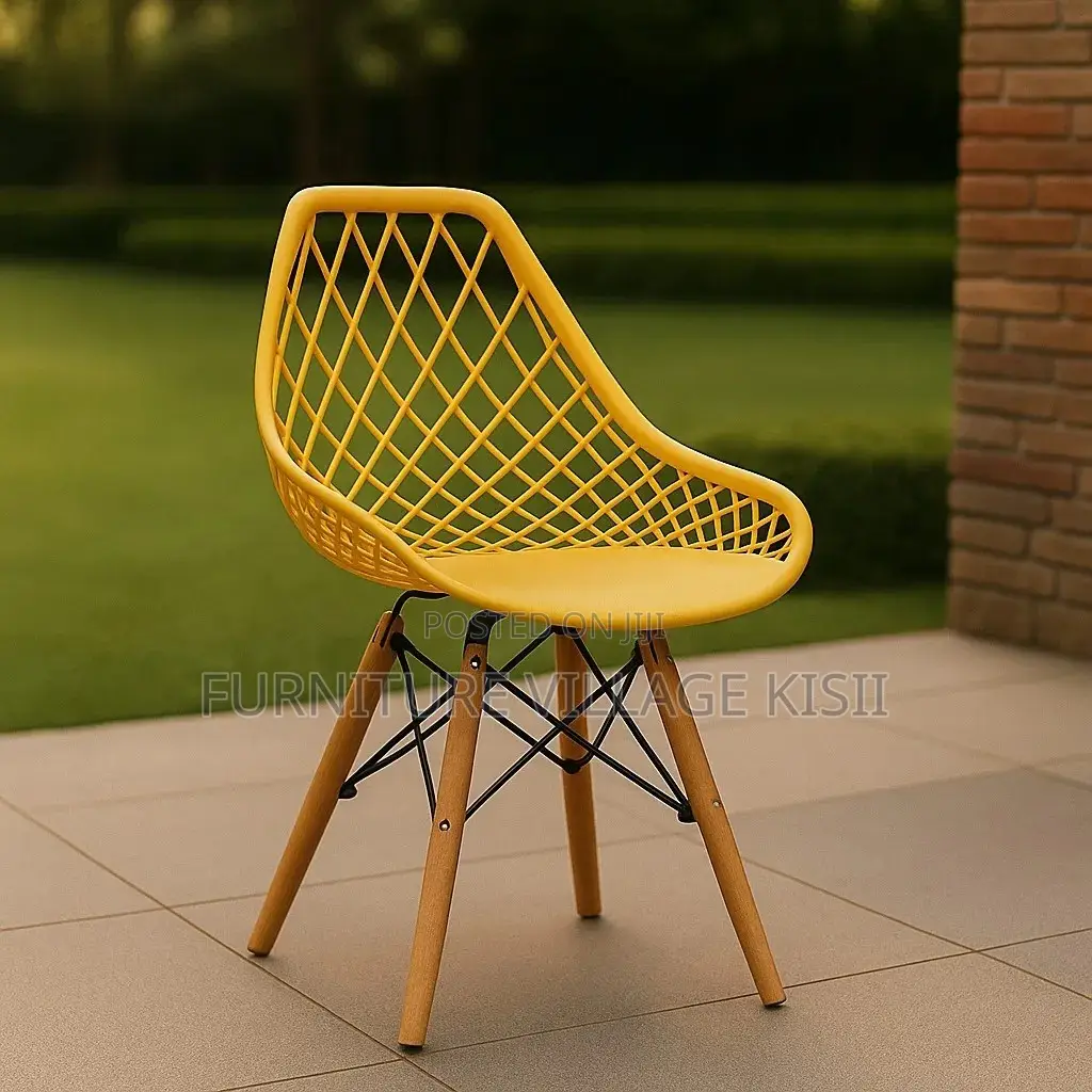 Dining Chair ;Wooden Leg Eames Chairs