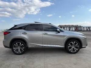 Lexus RX 2018 Silver