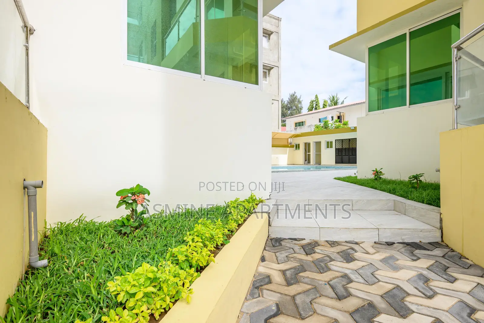 Malindi Spacious 2 Bedroom Apartment With Pool & Elevator