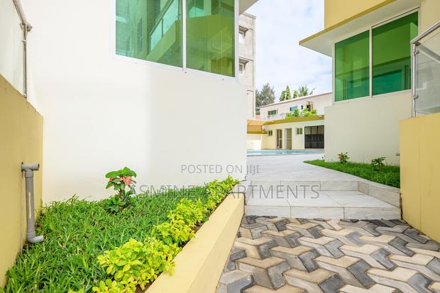 Malindi Spacious 2 Bedroom Apartment With Pool & Elevator - thumbnail 11