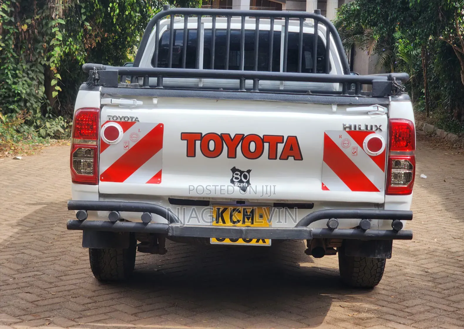 Toyota Hilux 2.5 D-4D SRX 2010 White