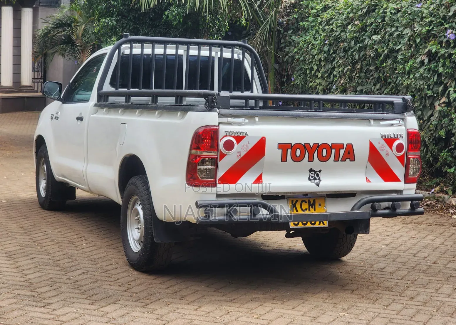 Toyota Hilux 2.5 D-4D SRX 2010 White