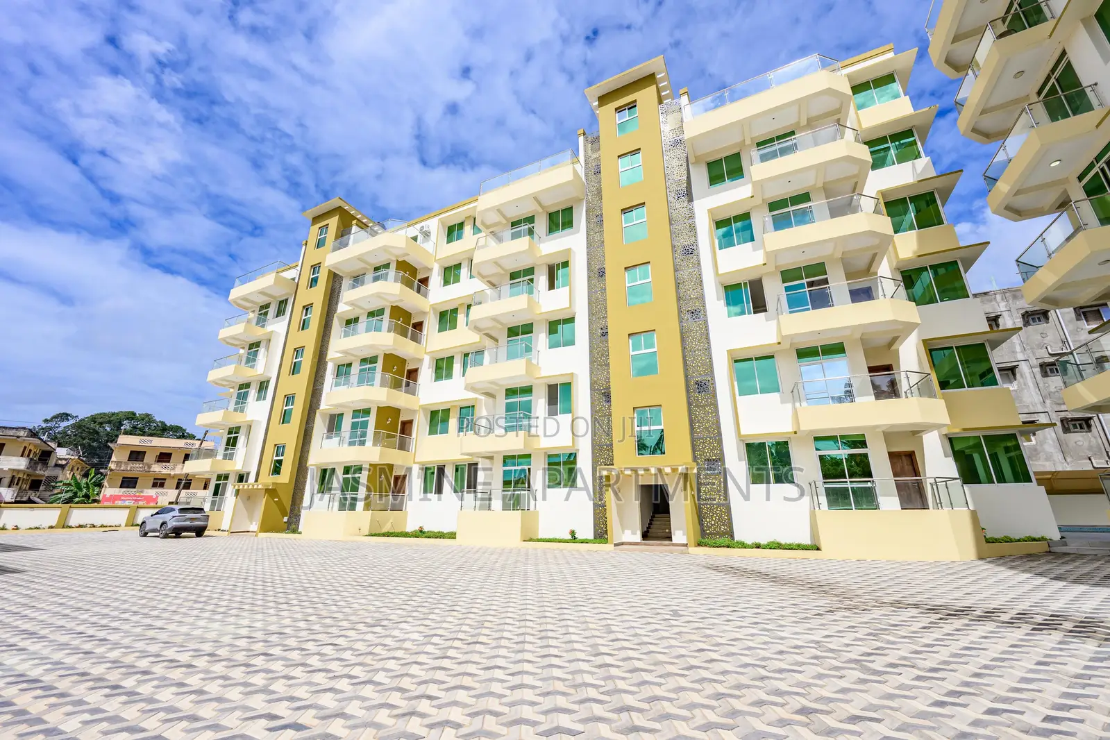 Malindi Spacious 2 Bedroom Apartment With Pool & Elevator