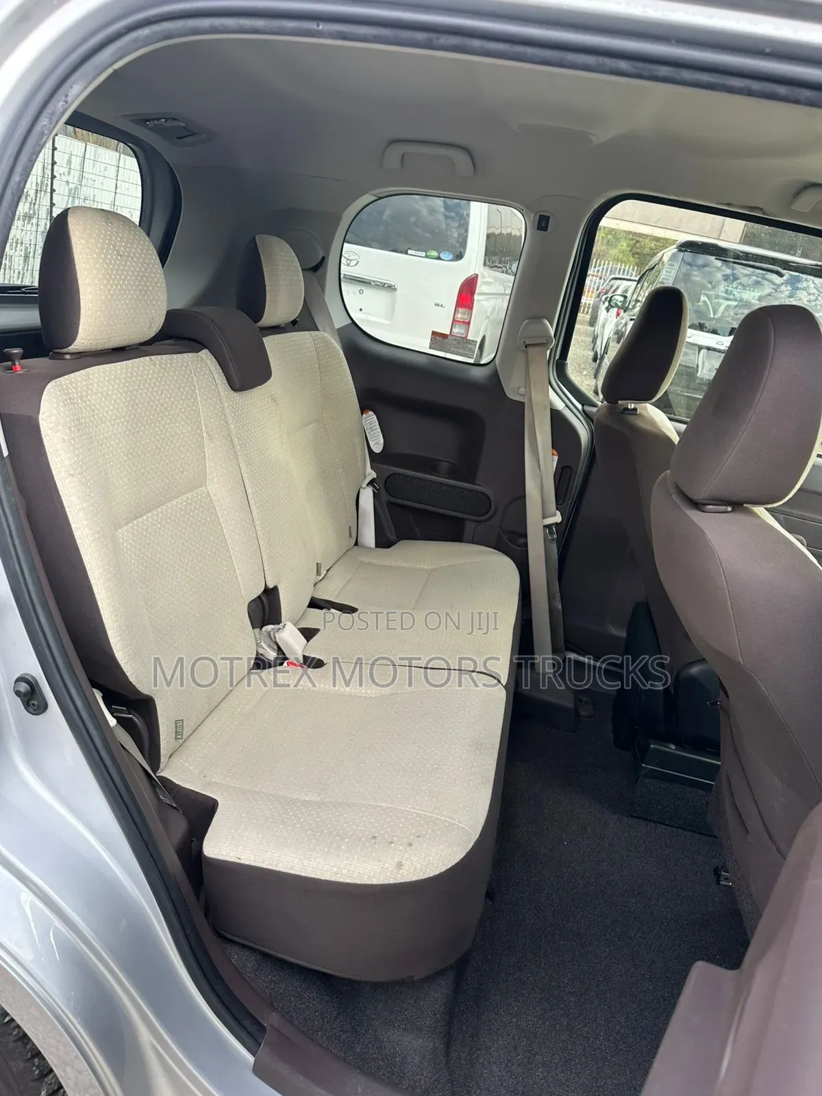 Toyota Porte 1.5 FWD 2019 Silver