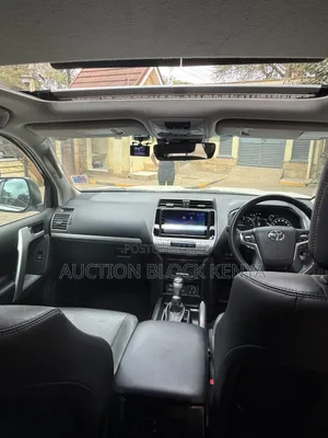 Toyota Land Cruiser Prado 2021 White