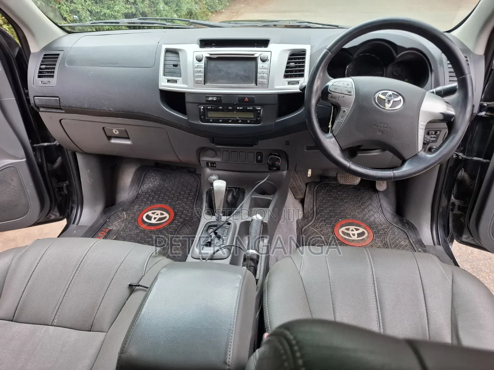 Toyota Hilux 3.0 D-4D 4x4 2012 Matt Black