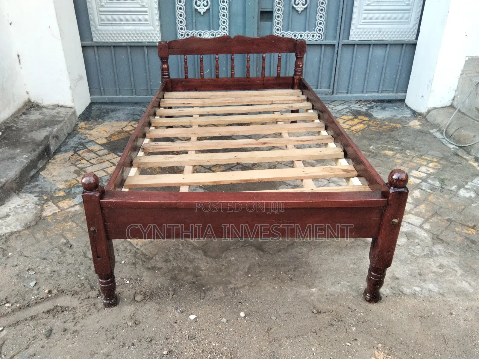 3.5 by 6 Bed