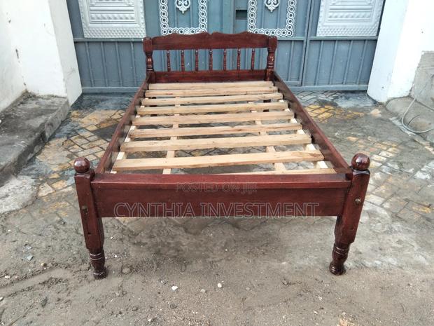 3.5 by 6 Bed