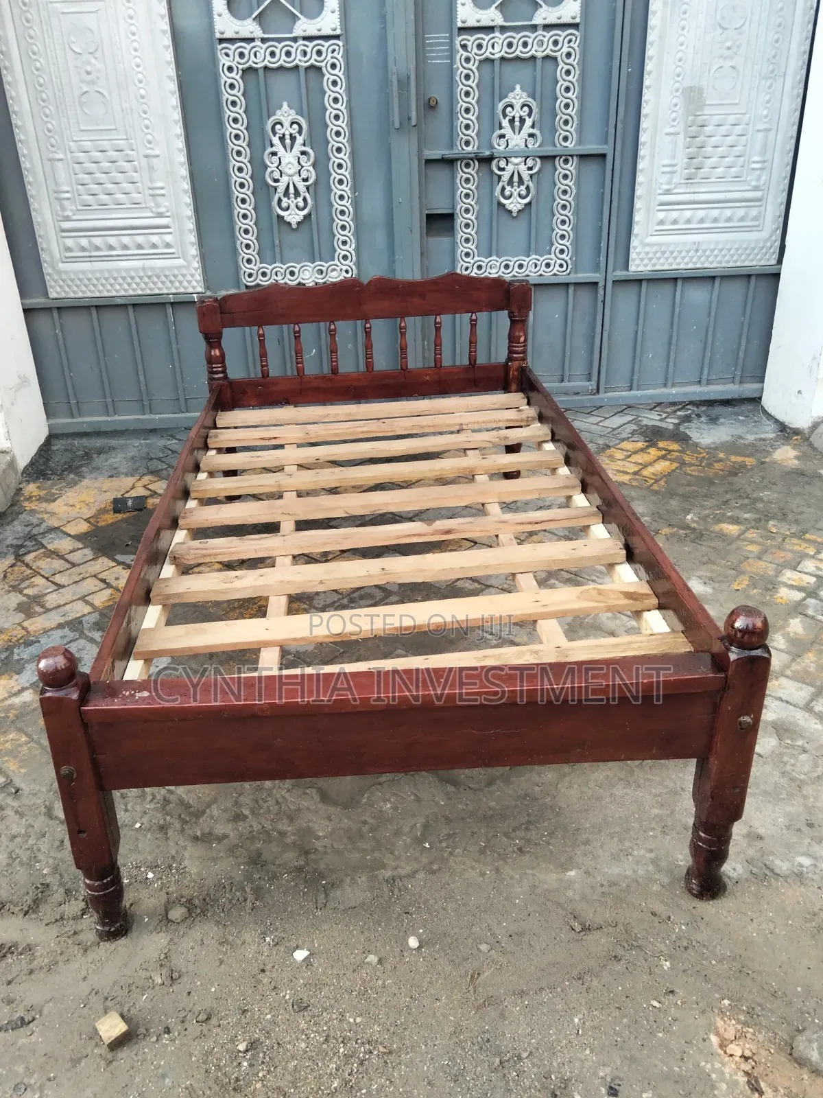 3.5 by 6 Bed