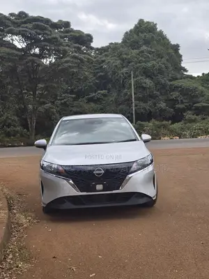 Nissan Note 1.2 Hybrid 2021 Silver