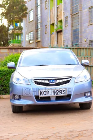 Subaru Legacy 2.5i 2011 Gray