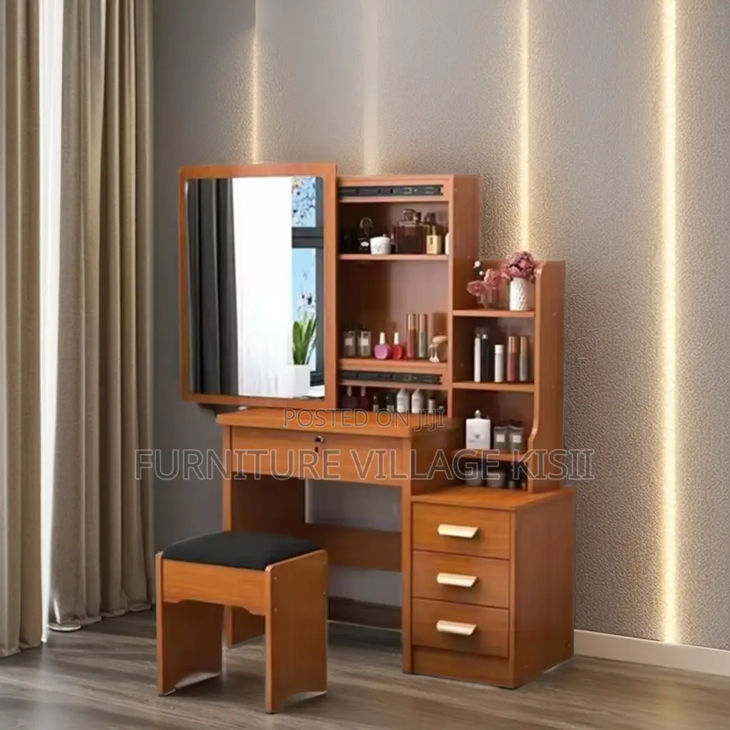 Dressing Table ; Wooden Dressing Table With Mirror