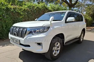 Toyota Land Cruiser Prado 2011 White