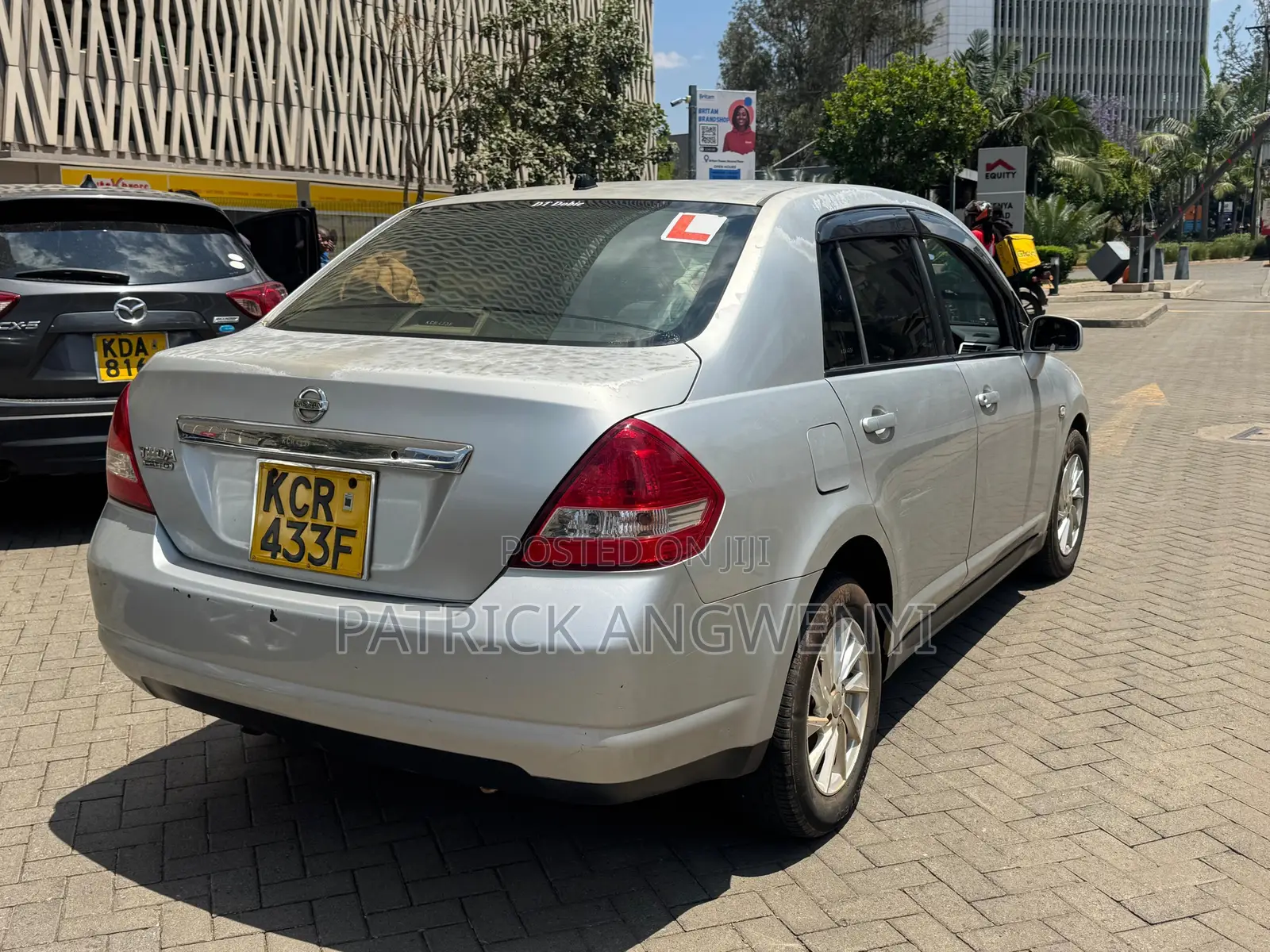 Nissan Tiida 1.5L 16V 2011 Silver