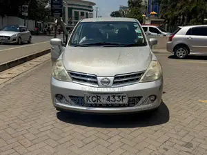 Nissan Tiida 1.5L 16V 2011 Silver