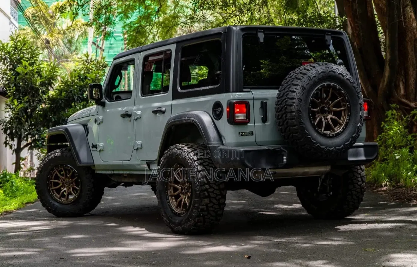 Jeep Wrangler 2021 Green