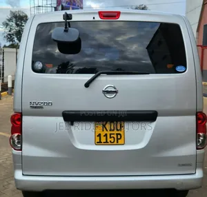 Nissan NV200 2019 Silver