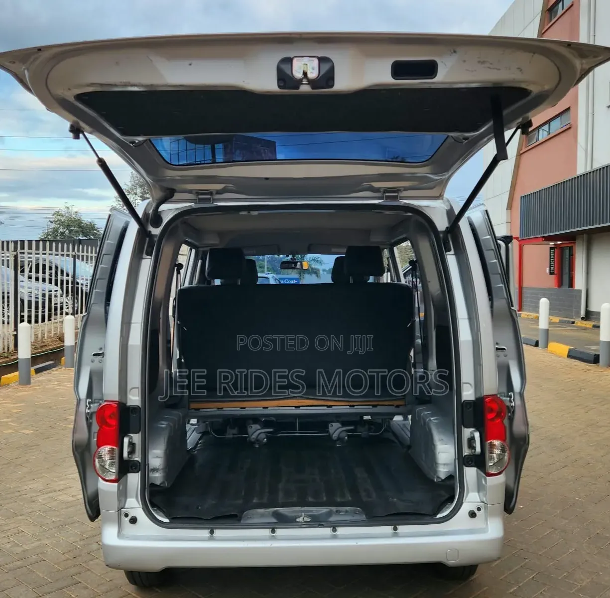 Nissan NV200 2019 Silver
