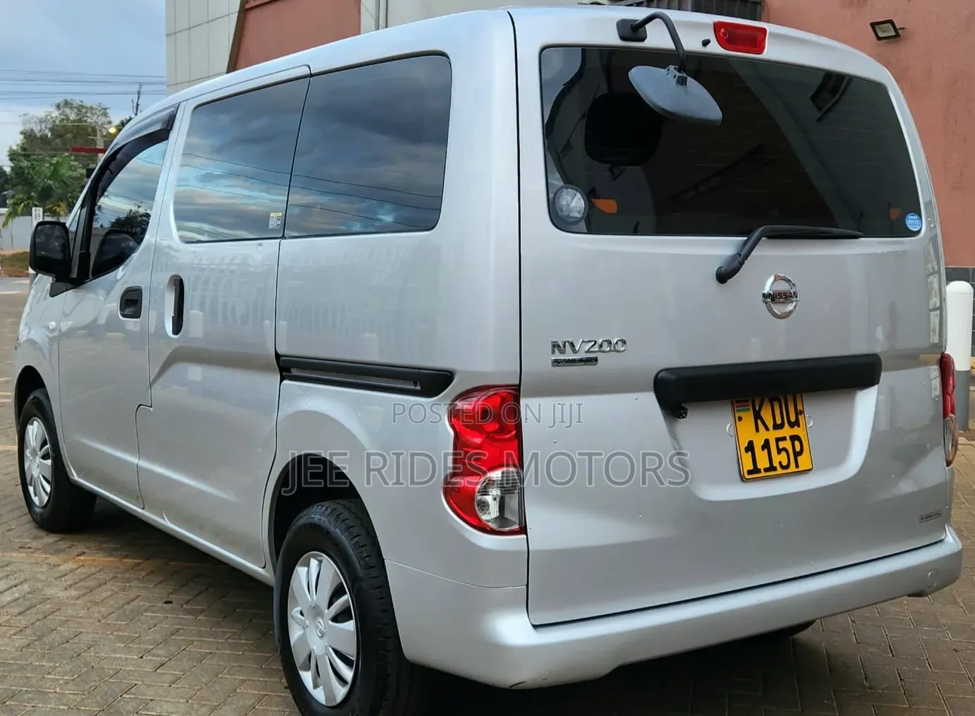 Nissan NV200 2019 Silver