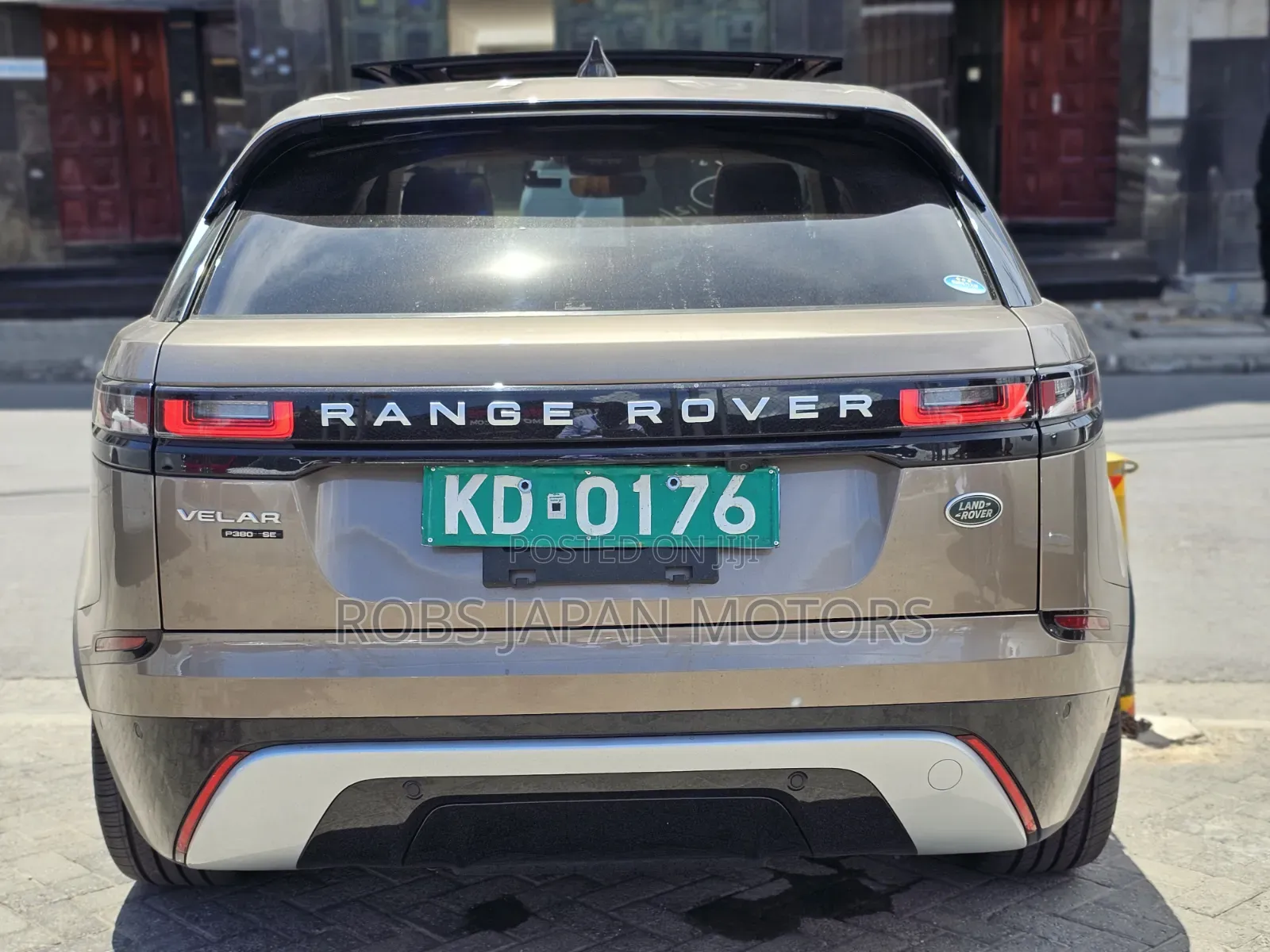 Land Rover Range Rover Velar P380 SE R-Dynamic 4x4 2019 Gold
