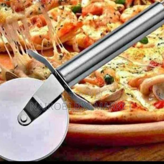 Pizza Cutter Available - main view