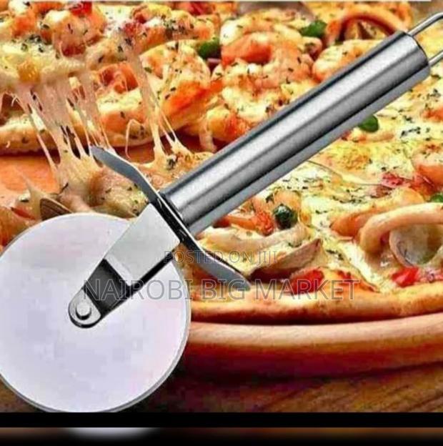 Pizza Cutter Available - thumbnail 2