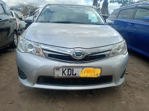 Toyota Corolla Fielder 2015 Silver