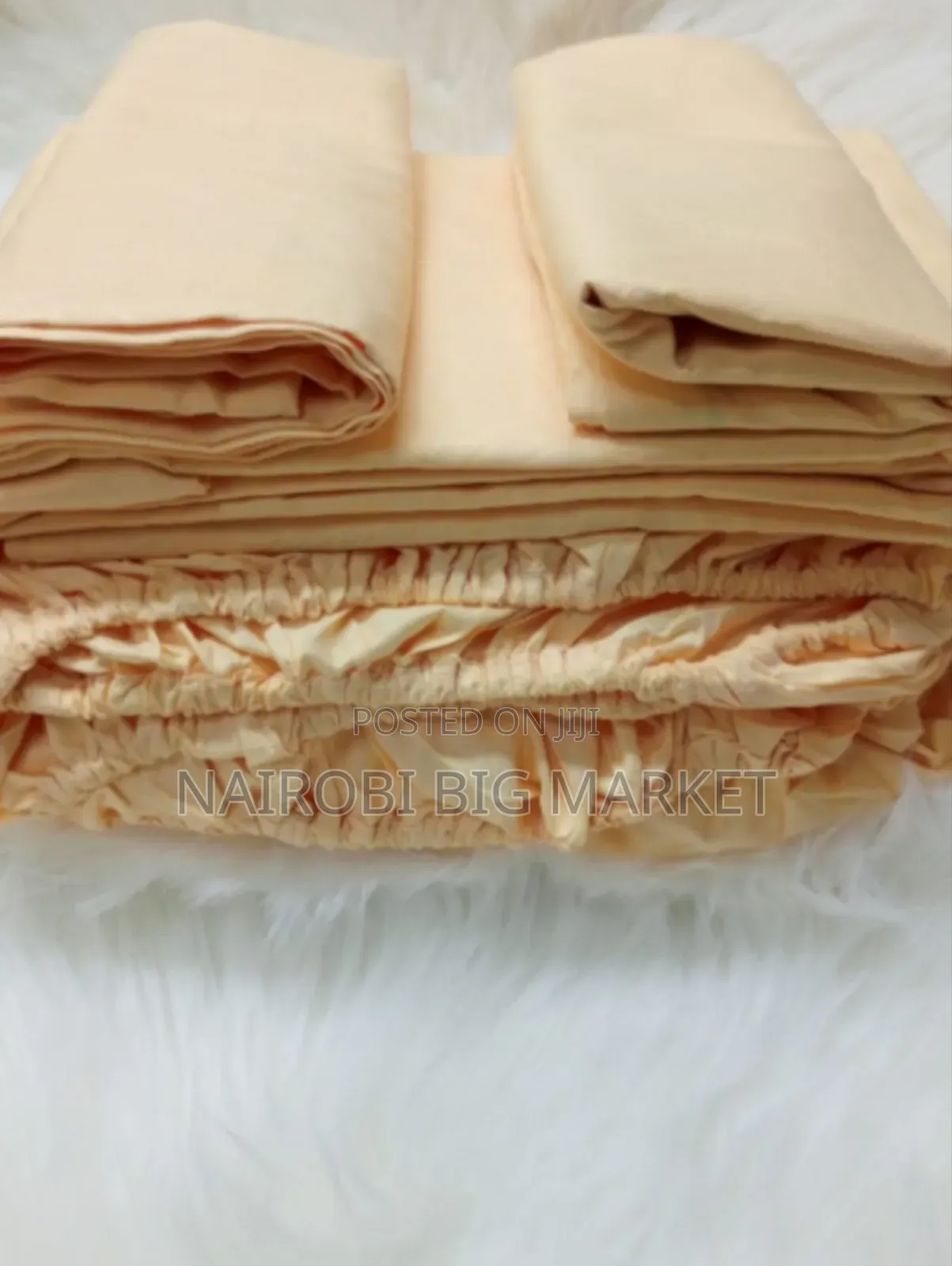 2pcs Pillow Cases 1 PCS Flat Bedsheet 1 PCS Fitted Bedsheet