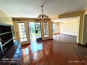 5bdrm Townhouse / Terrace in Lavington, Muthangari for rent