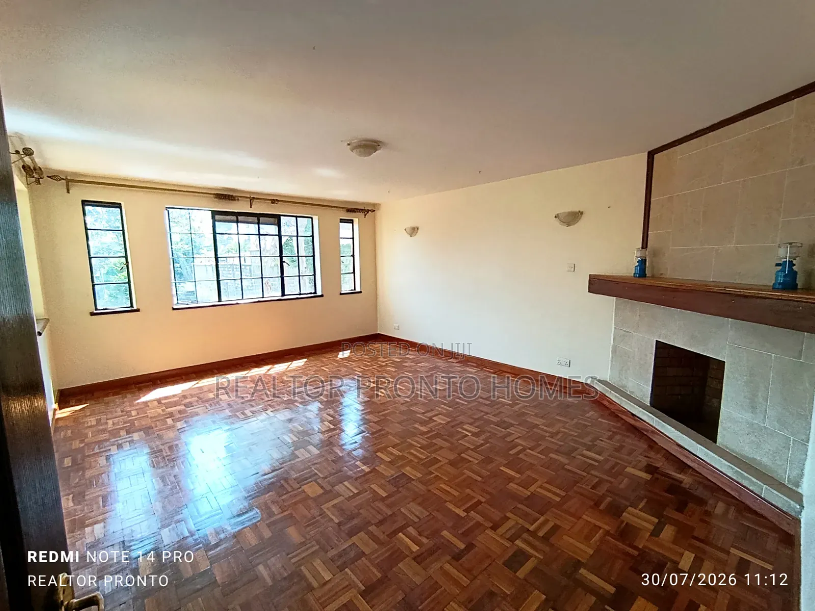 5bdrm Townhouse / Terrace in Lavington, Muthangari for rent