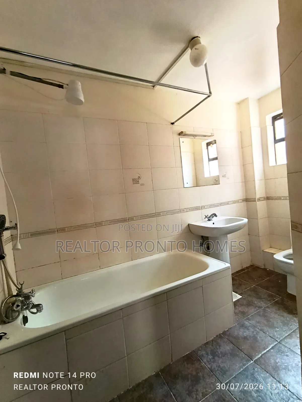 5bdrm Townhouse / Terrace in Lavington, Muthangari for rent