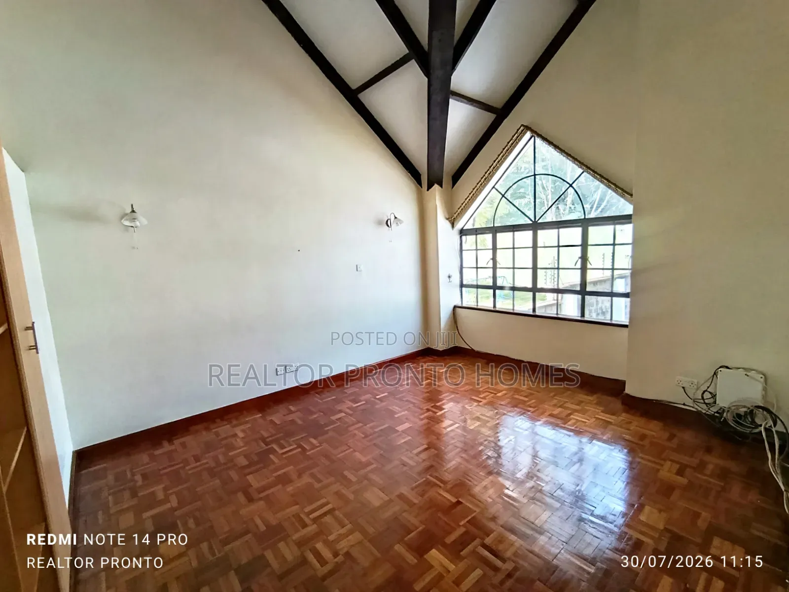 5bdrm Townhouse / Terrace in Lavington, Muthangari for rent